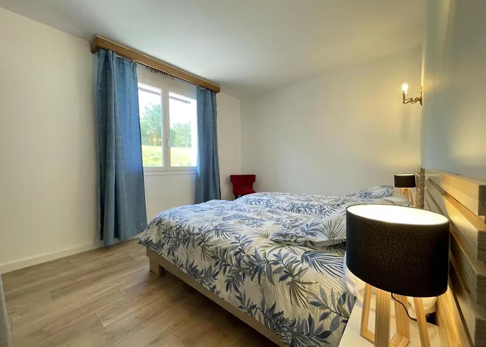 Lataborrea בית נופש סאר